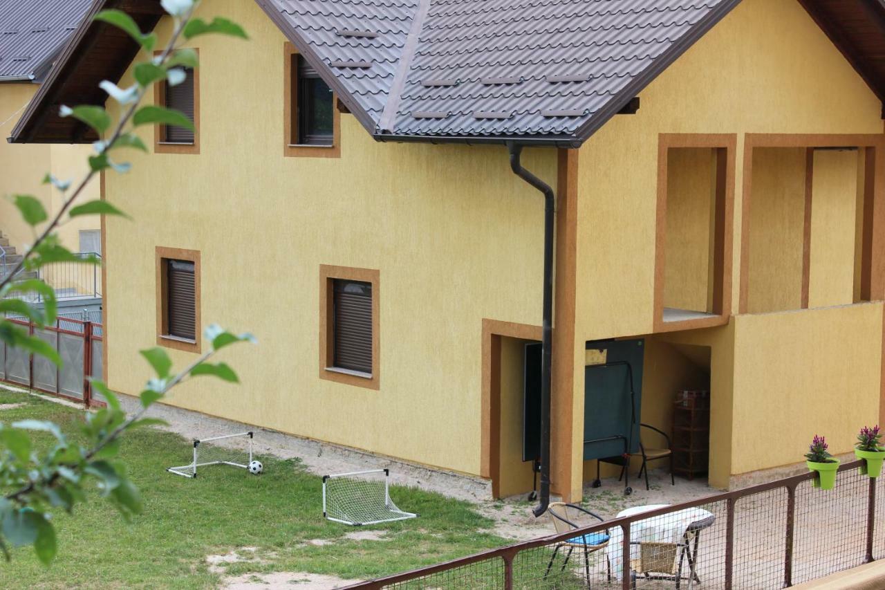 Apartman Lori Otočac Exterior foto